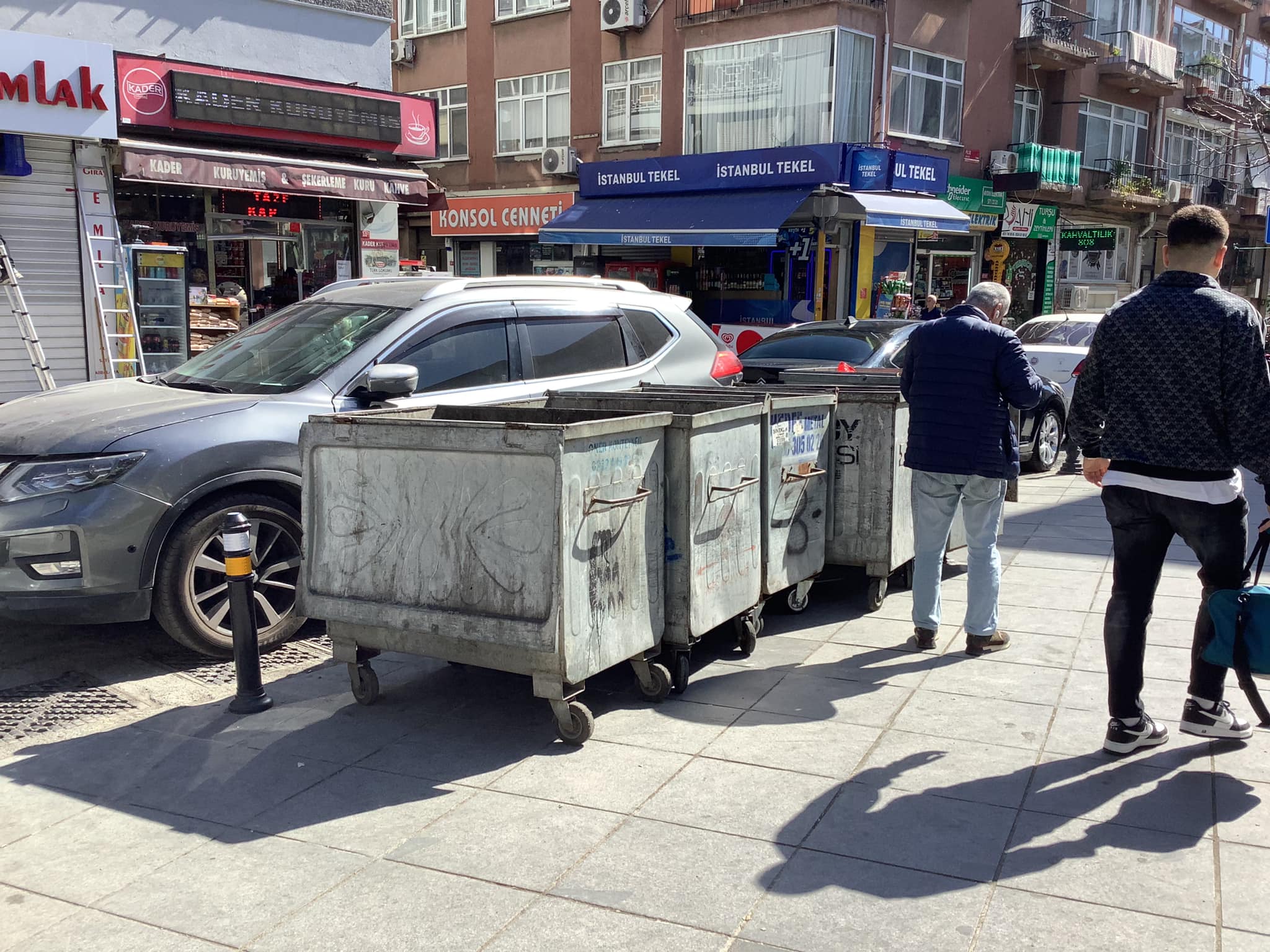 Bakırköy’de Çöp Konteynerlerinin Yer Değişikliği Önerisi