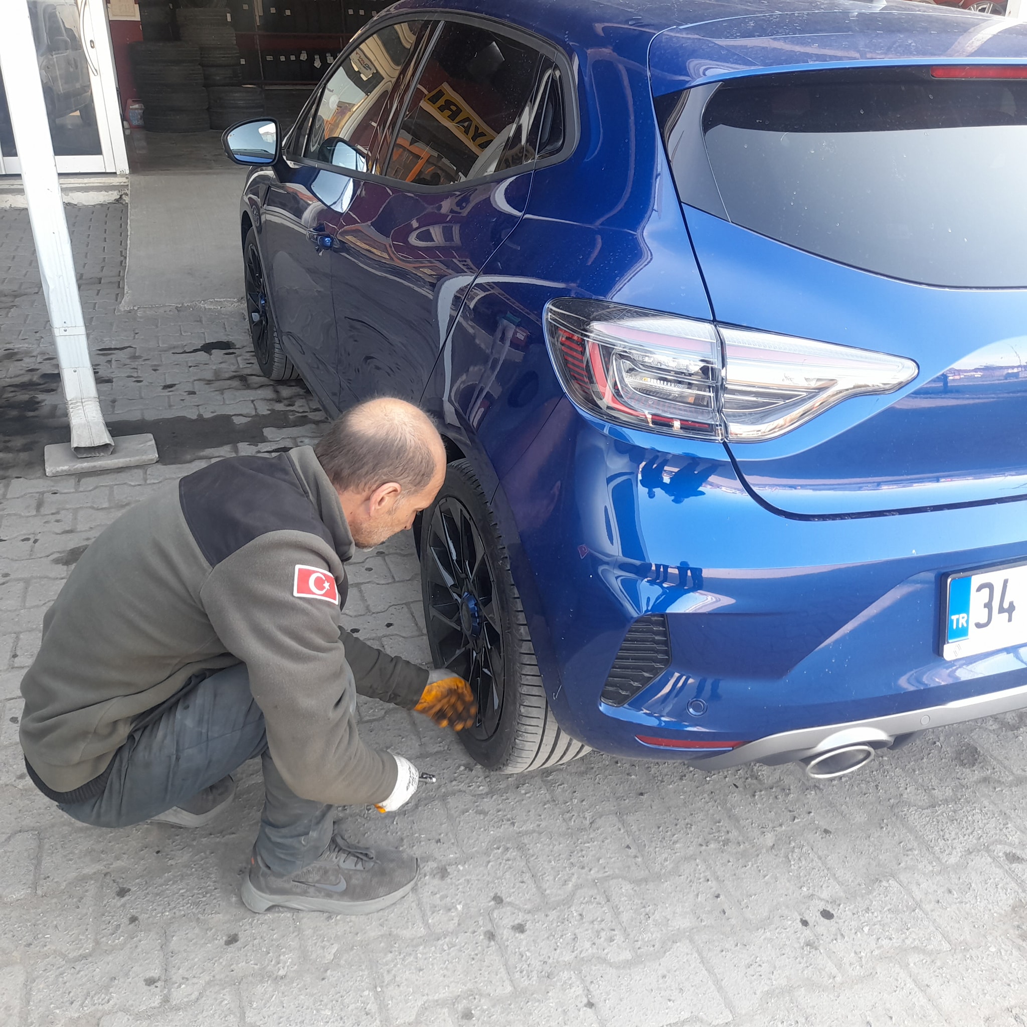 Acar Motorlu Araçlar San. Tic. ve A.Ş. Yetkililerine,