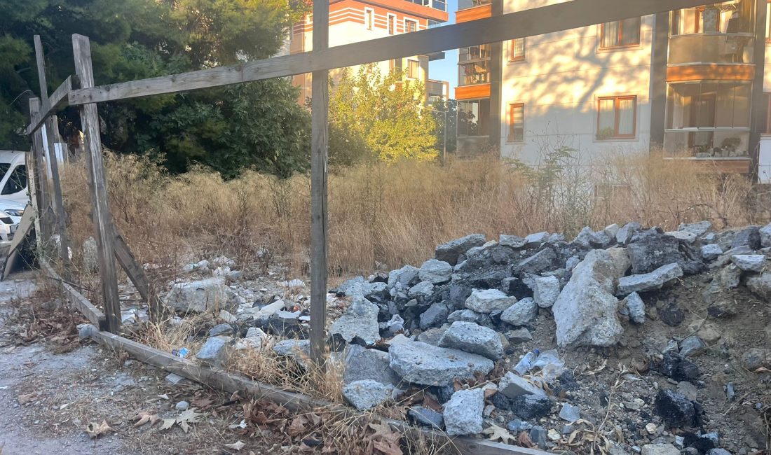 Bakırköy’de Moloz Sorunu: Vatandaşlardan