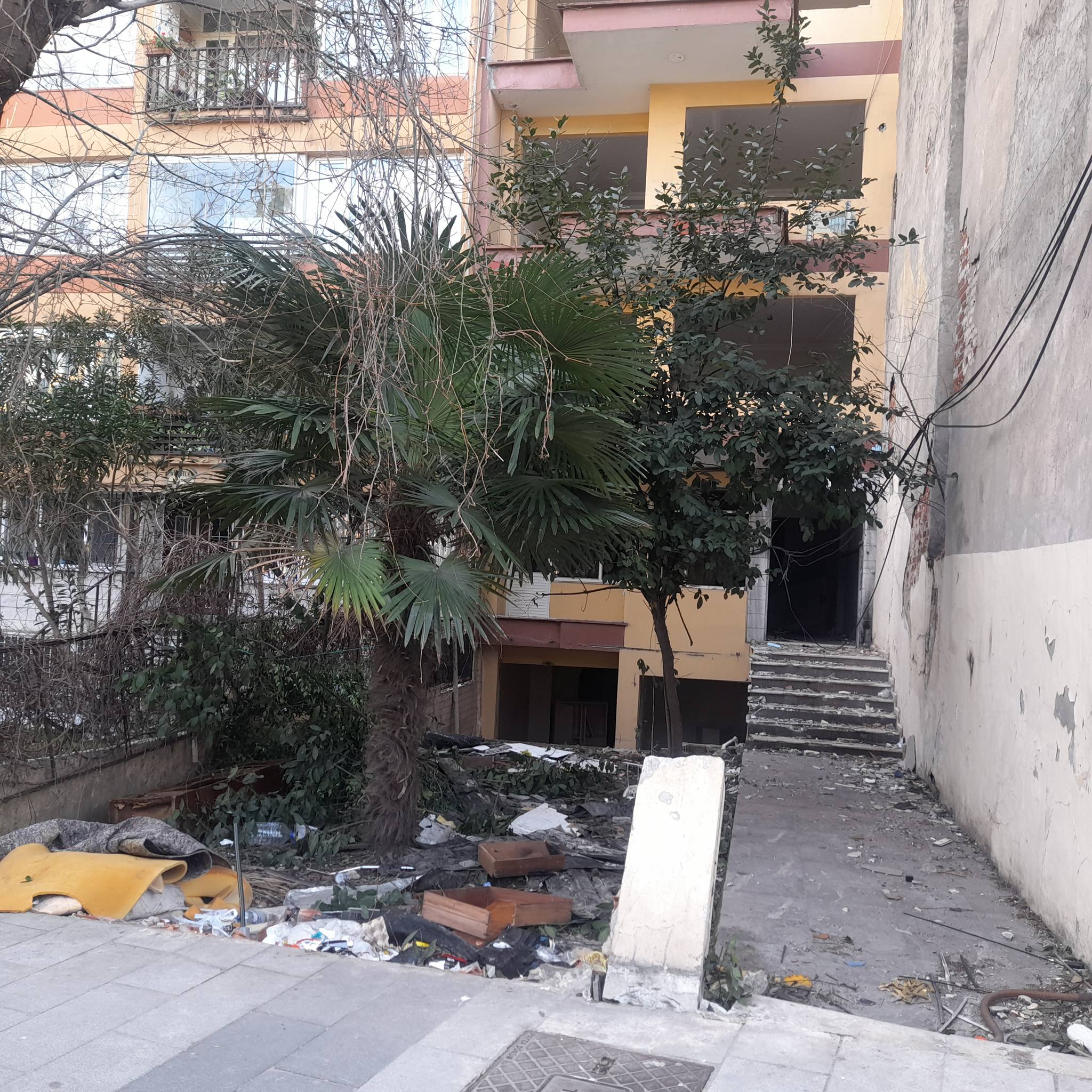 İstanbul Caddesi’nde Yapılan Yıkımda Güvenlik Önlemi Alınmadı mı?