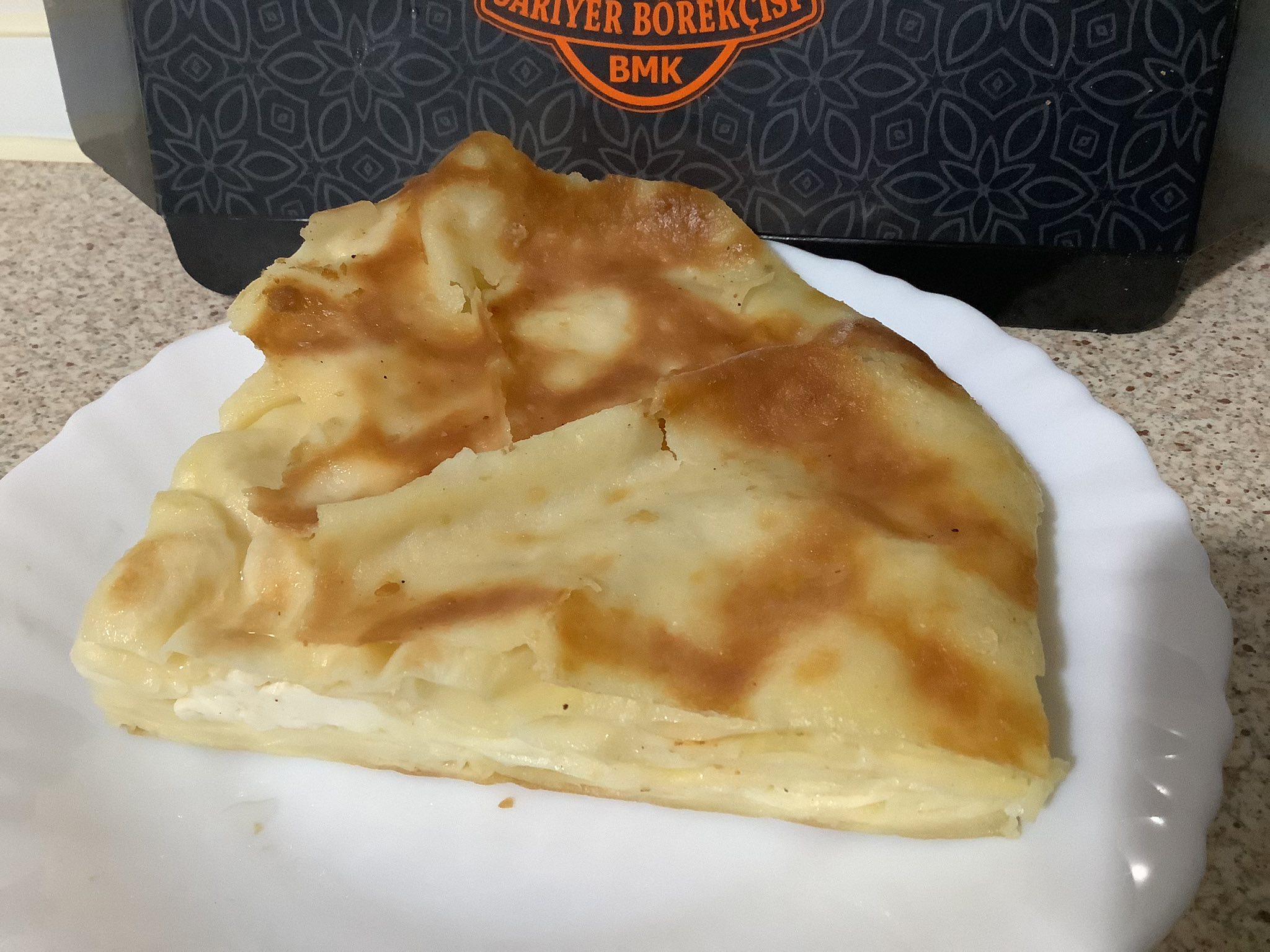 Bakırköy G. Şükrü Kanatlı Caddesi’nde Sarıyer Börekçisi Hikâyesi