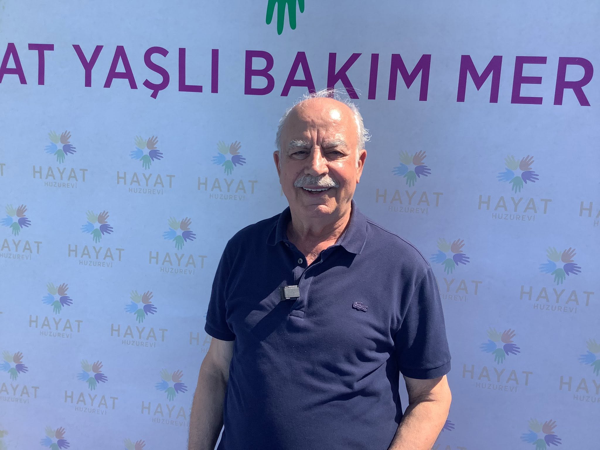 İstanbul Milletvekili Rıdvan Budak, Hayat Yaşlı Bakım Merkezi’ndeki Sergi Etkinliğine Katıldı