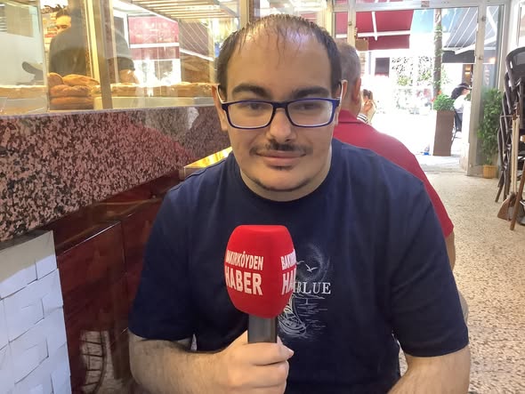 Bakırköy’ün Özel Çocuğu Şair Ümit Özcan ile Röportaj