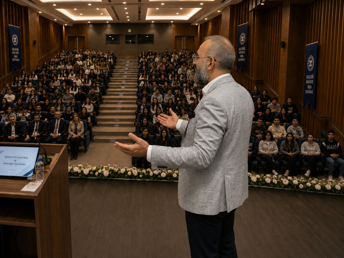 Fen Bilimleri Bahçelievler Anadolu Lisesi Kurucusu Canip Aziti’den Öğrencilere Çağrı